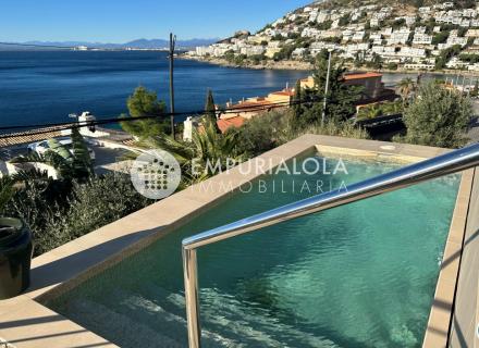 Casa en roses, 3 habitaciones, 250 m2