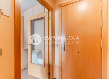 Bel appartement en centre- ville à roses
