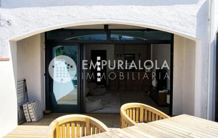 PHOTO-2025-12-17-12-33-15 3.jpg