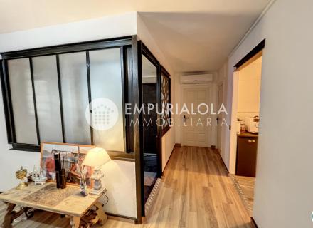 Apartamento de 6 dormitorios en el centro de la ciudad y en primera línea de mar