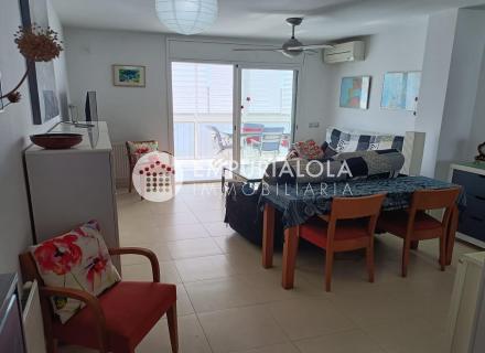 Bonito piso con parking privado en santa margarita roses