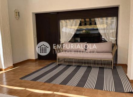 Belle maison à ebre empuriabrava