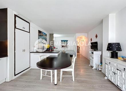 Appartement rénové à deux pas de la mer à roses