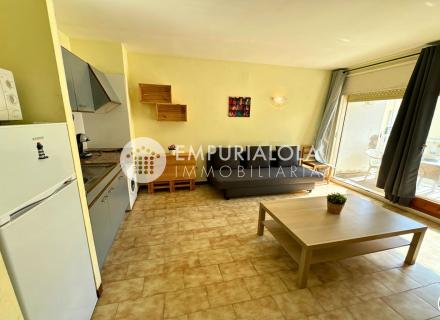 Bonito apartamento de 1 habitación en santa margarita a 300 metros de la playa.