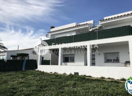 Magnifique villa rénovée à mas busca roses