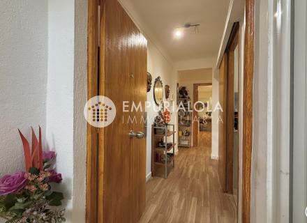 Piso con encanto en el centro de roses a 200 m de la playa