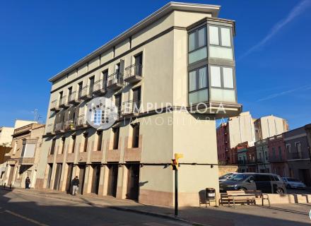 Locale en venta en figueres