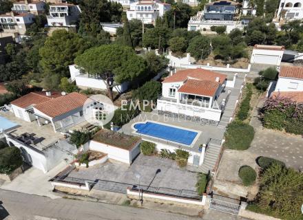 ¡oportunidad única! casa con vistas espectaculares a la bahía, piscina privada y licencia turística