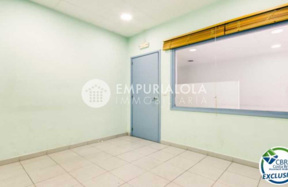 85de46bb1ff64b4243bfe8141bf39123_770x460.jpg