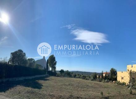 Parcela terreno en garriguella