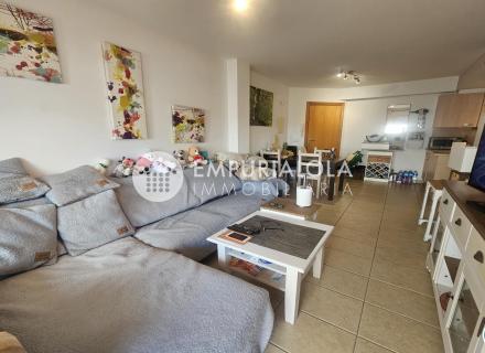 Apartamento de 2 habitaciones, gran terraza y parquing interior!!