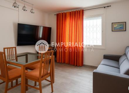 Acogedor apartamento en empuriabrava, zona muga