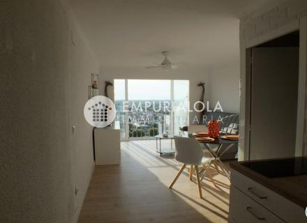 Estudio en empuriabrava a 50 m de la playa.