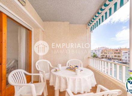 Port moxó encantador apartamento de 2 dormitorios con vistas al canal, solárium y parking privado exterior