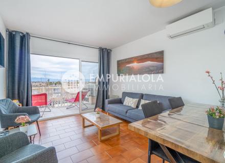 Appartement 3 chambres avec licence touristique – résidence gran reserva – empuriabrava