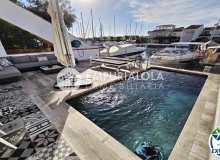 Casa con piscina - empuriabrava port argonautes