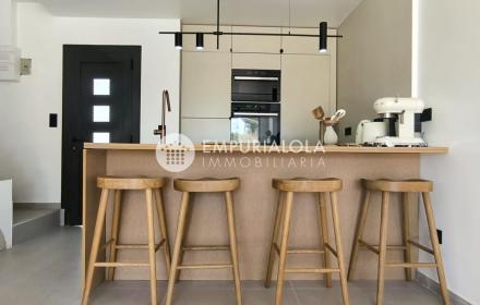 PHOTO-2025-12-17-12-33-15 19.jpg