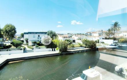 PHOTO-2025-12-17-12-33-15 2.jpg